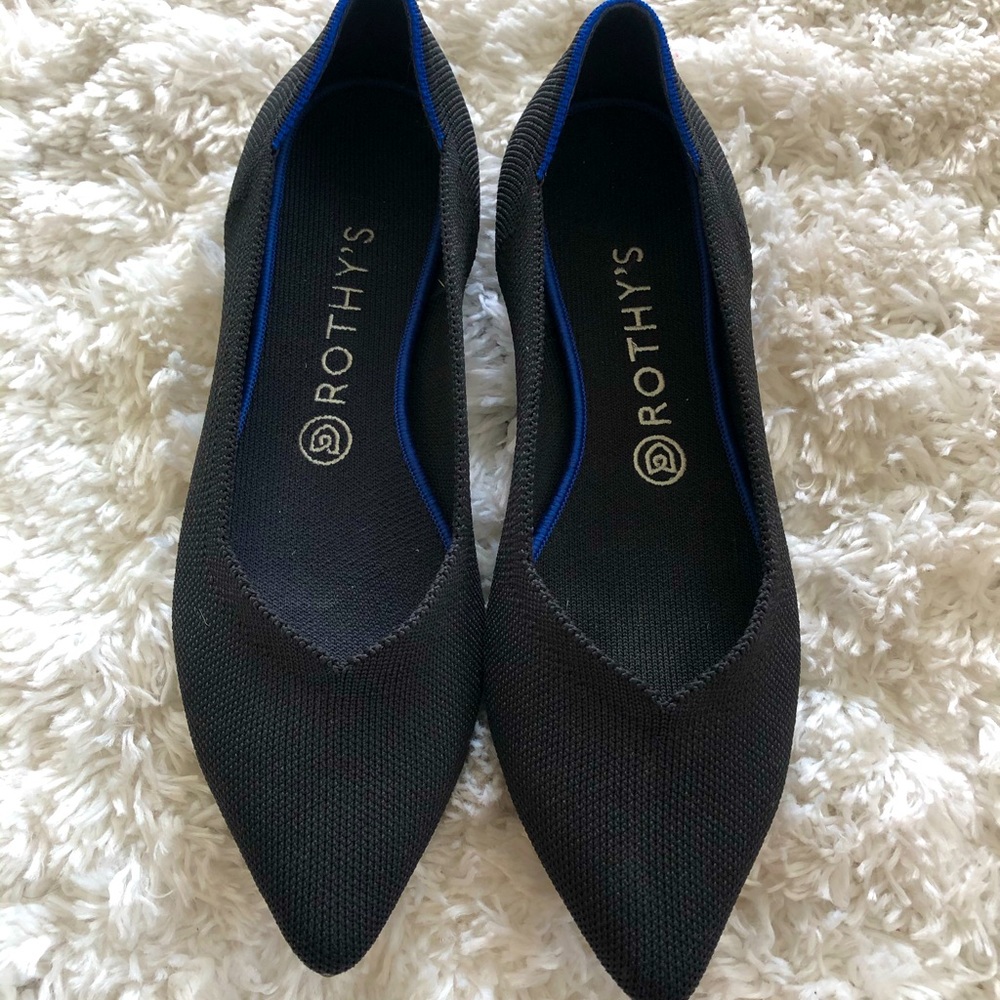 Rothys Flats